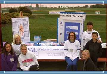 A group in front of the information station at the Diabetes Walk